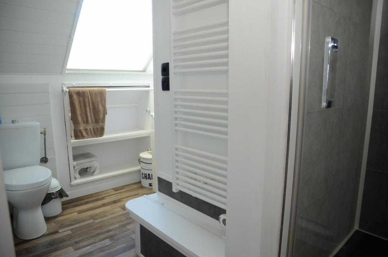 ホテル Chambre Chez Nous Ferques エクステリア 写真